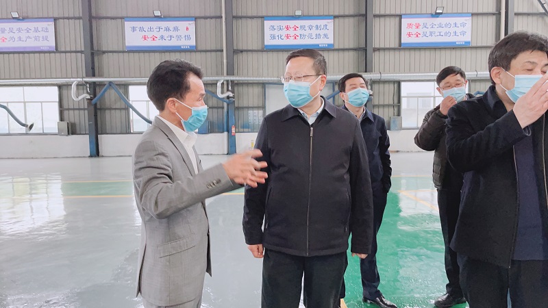 热烈欢迎市人大主任肖善武莅临黄山球友会网页版